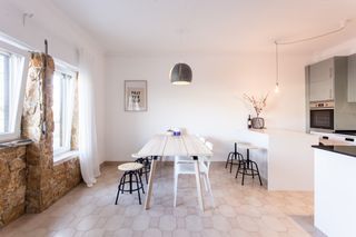 Lisbon airbnb